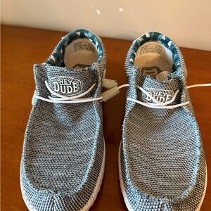 New without original packaging Hey Dude brand grey knit slip on shoes in size 10